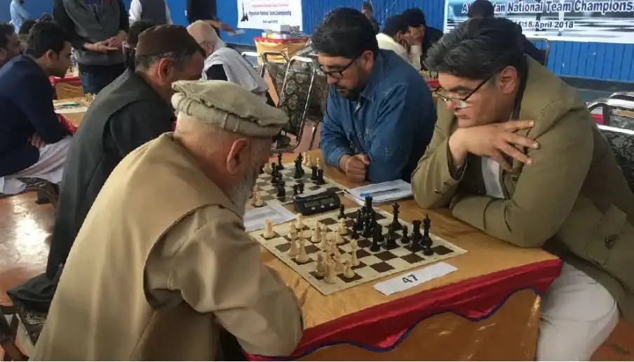 Afganistán prohíbe el ajedrez por motivos religiosos