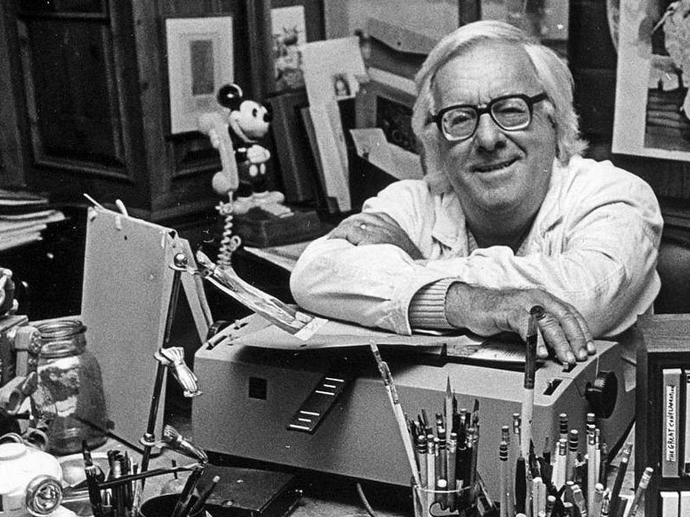 Letras Colectivas - Biografías - Ray Bradbury - Literatura