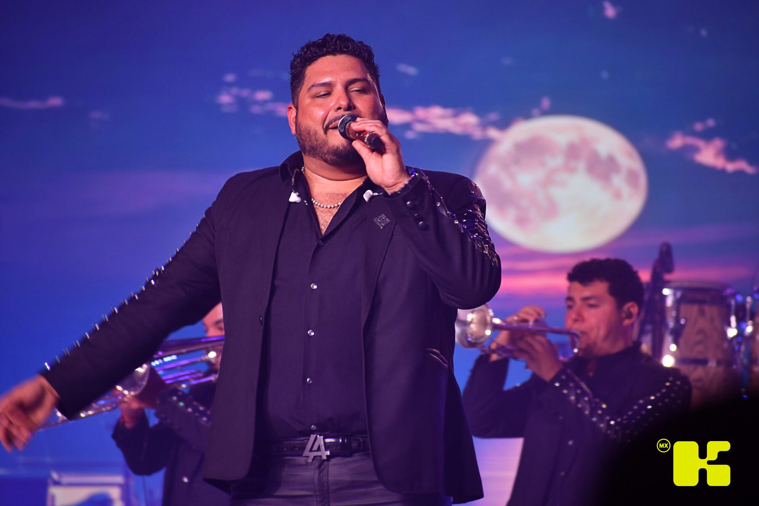 Amazon Music LIVE: Música, fútbol y una noche con La Adictiva