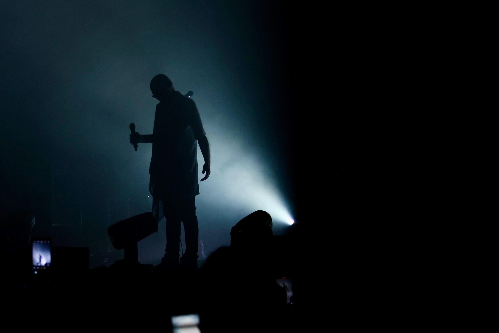 Más, siempre más: The Sisters of Mercy encendieron la Carpa Velódromo”