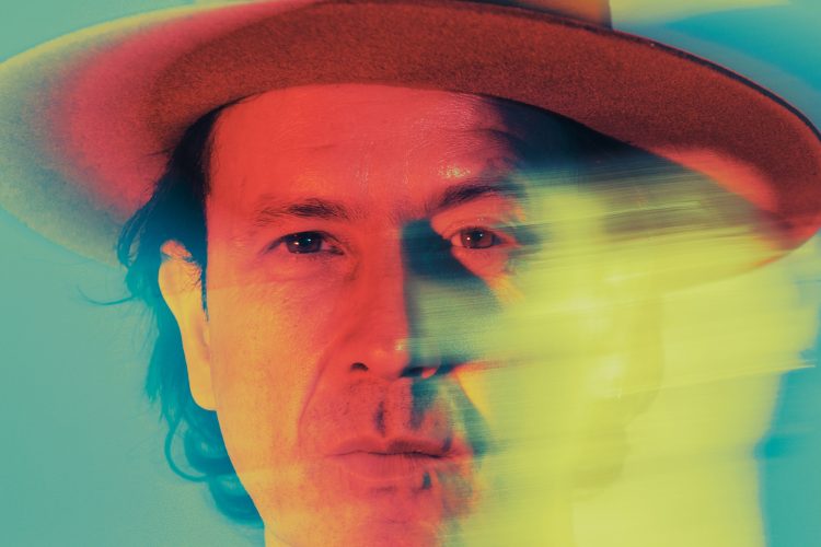 Coti en charla con Revista Kuadro: “Las canciones que amamos nunca envejecen”