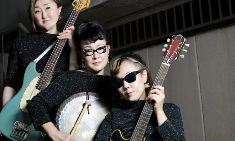 The 5.6.7.8’s, el tsunami japones se aproxima